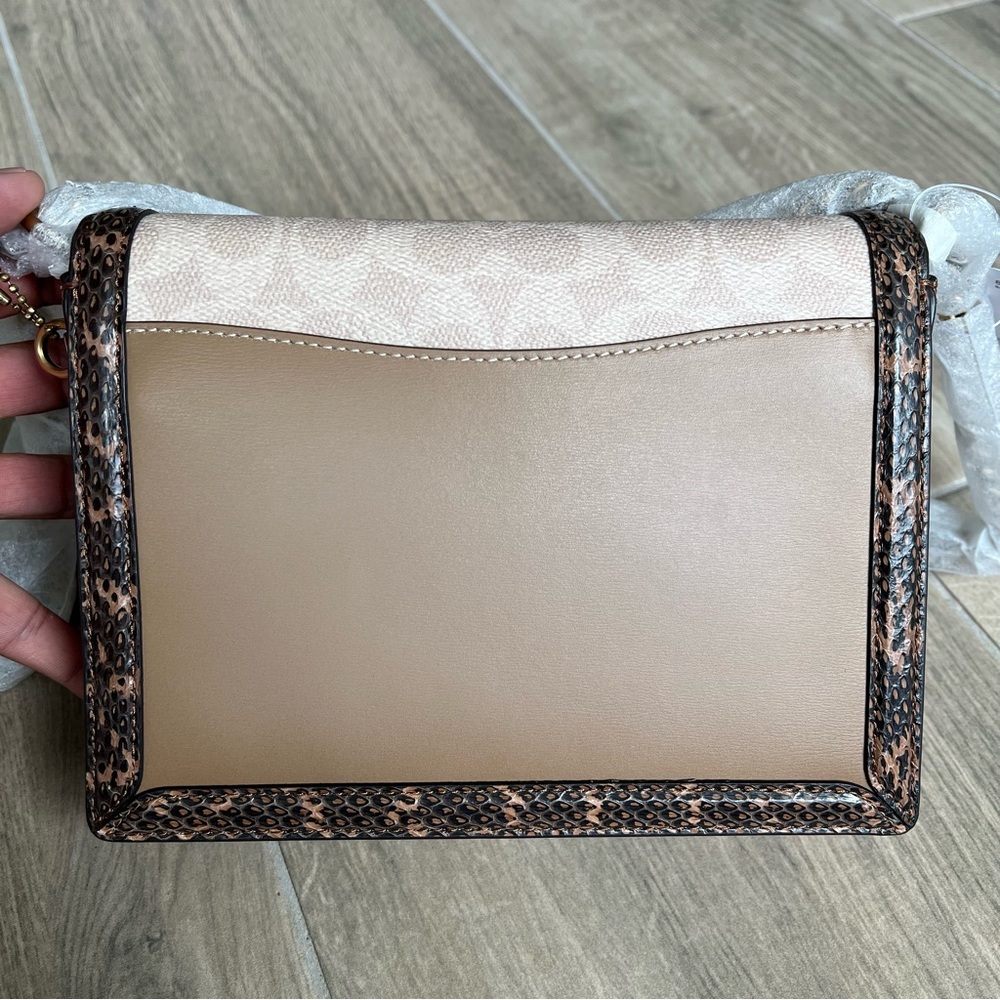 Coach Hutton Shoulder Bag In Blocked Signature Canvas With Snakeskin Detail - Picture 4 of 10